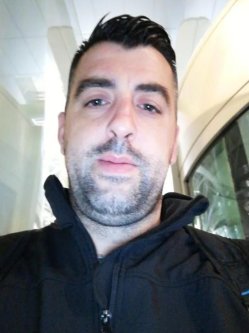 J�zsef, 40 �ves f�rfi, Veszpr�m