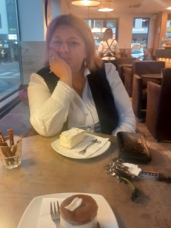 Ren�ta, 44 �ves n�, Mosonmagyar�v�r