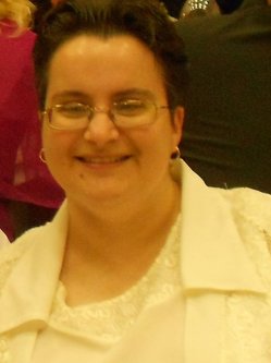 Zsuzska, 48 �ves n�, Nagyszombat