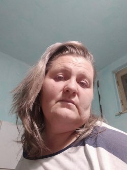Melinda, 48 �ves n�, Balatonbogl�r