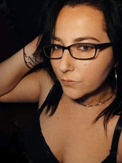 Marcsi, 35 �ves n�, Gerend�s