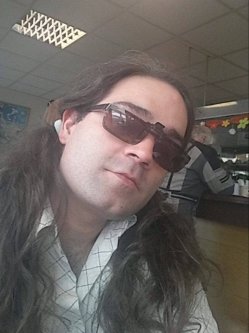 J�zsef, 42 �ves f�rfi, Lenti