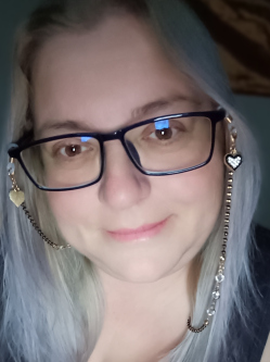 Zsuzsa, 46 �ves n�, Zs�ka