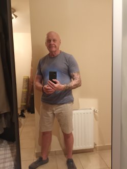 Tibor, 60 �ves f�rfi, Budapest