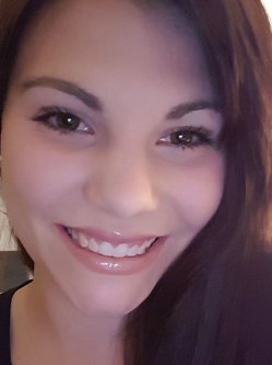 Enik�, 20 �ves n�, Szeksz�rd