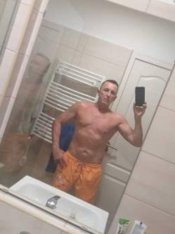 Jozsef, 64 �ves f�rfi, Szeged