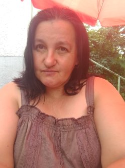Szilvia, 56 �ves n�, V�l