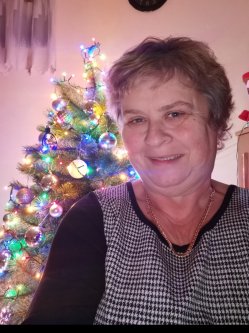 Gy�ngyi, 61 �ves n�, T�pi�szele