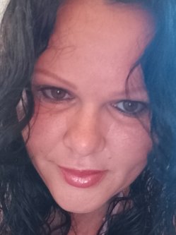 Melinda, 42 �ves n�, Baktal�r�nth�za