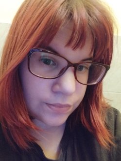 D�ri, 24 �ves n�, Kaba