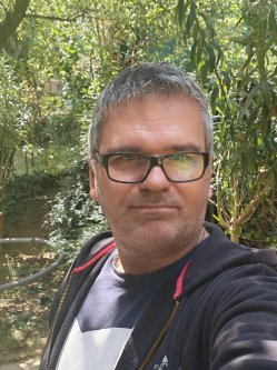Levi, 55 �ves f�rfi, Budapest