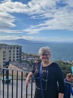 Mary, 52 �ves n�, Baja