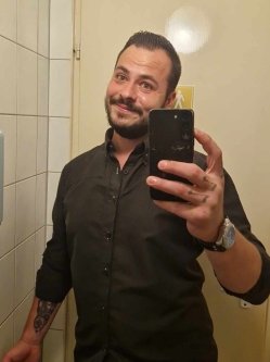 Deny, 33 �ves f�rfi, Zalaegerszeg