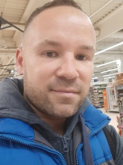 Tam�s, 37 �ves f�rfi, Budapest