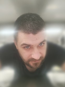 Robi11, 35 �ves f�rfi, Szeged