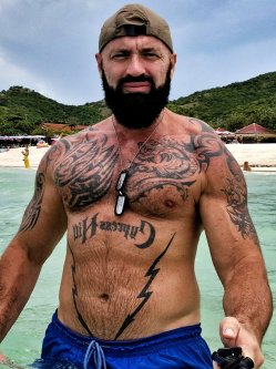 Zsolt, 45 �ves f�rfi, Budakeszi