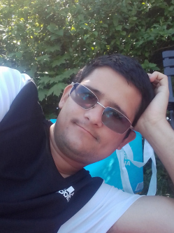 Henrik, 26 �ves f�rfi, Br�ma